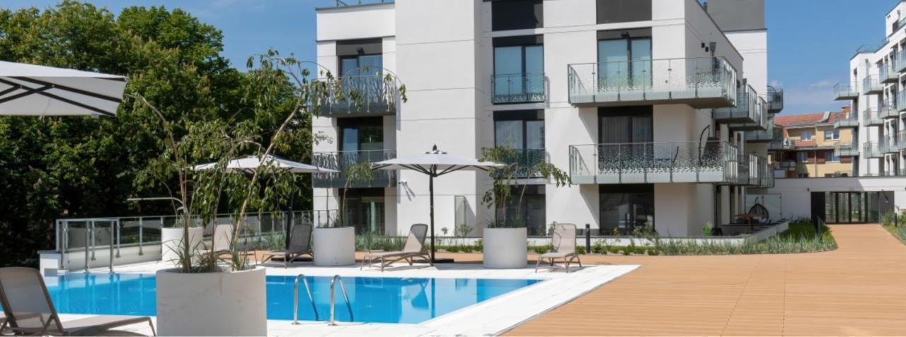 Seaside Terraces Deluxe Apartments By Renters Prestige كولوبرزيغ المظهر الخارجي الصورة